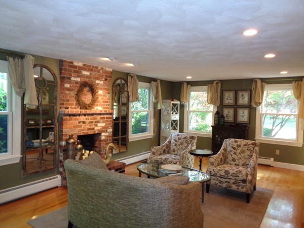 6 Oxbow Road Danvers, MA 01923 - Photo 10 of 27 Gallery Image 10