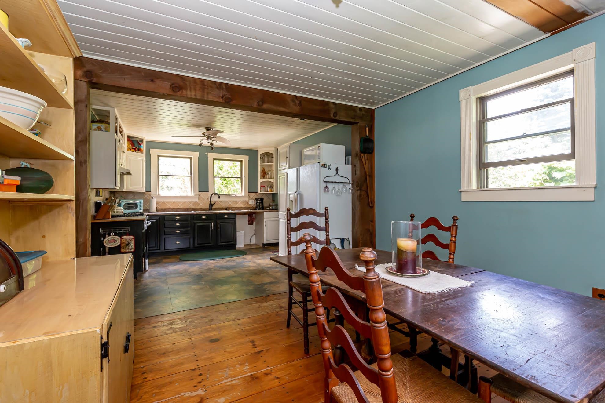 72 Crown Point Road Rochester, NH 03867 - Photo 11 of 26