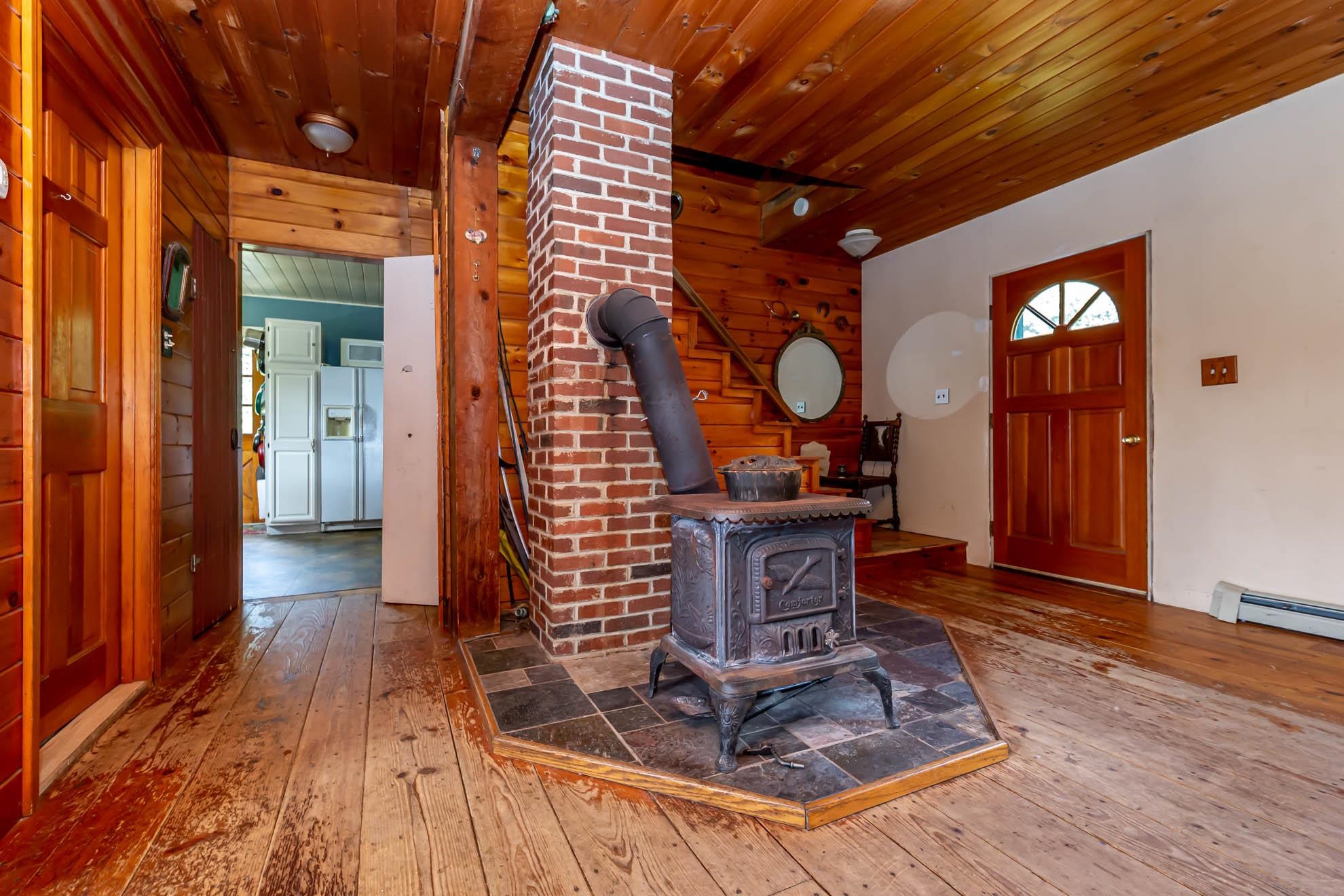 72 Crown Point Road Rochester, NH 03867 - Photo 16 of 26