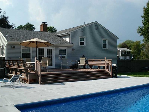 75 Ferncliffe Road Seekonk, MA 02771 - Photo 2 of 22 Gallery Image 2
