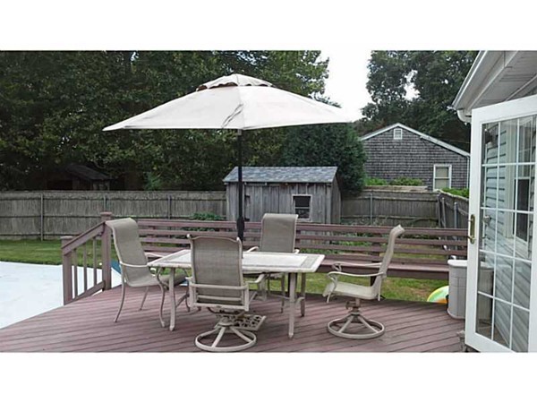 75 Ferncliffe Road Seekonk, MA 02771 - Photo 4 of 22 Gallery Image 4