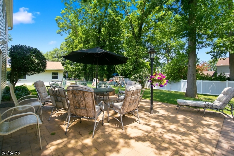 13 Abbott Road Somerset, NJ 08873 - Photo 28 of 32