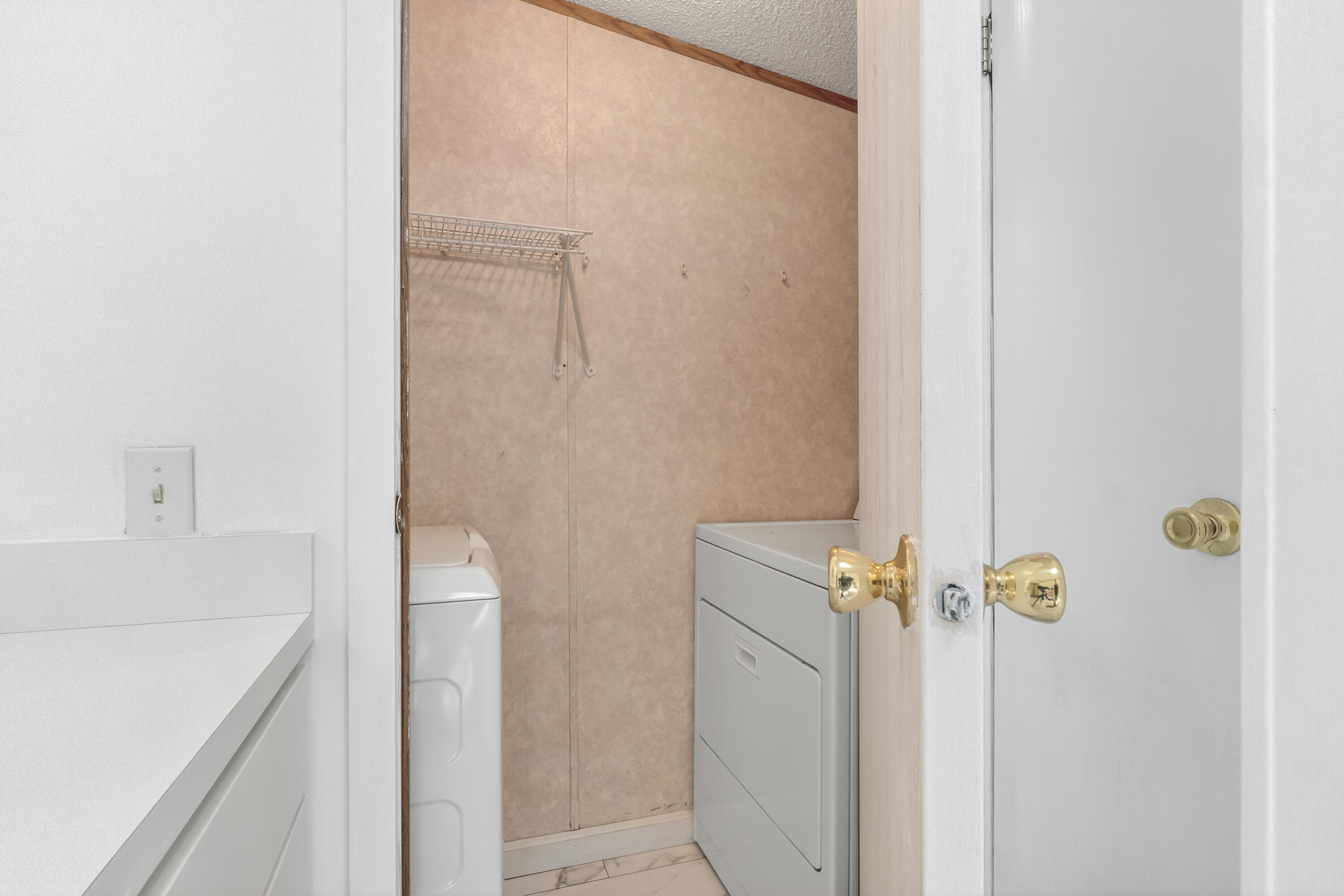 439 Castner Road Waldoboro, ME 04572 - Photo 22 of 50