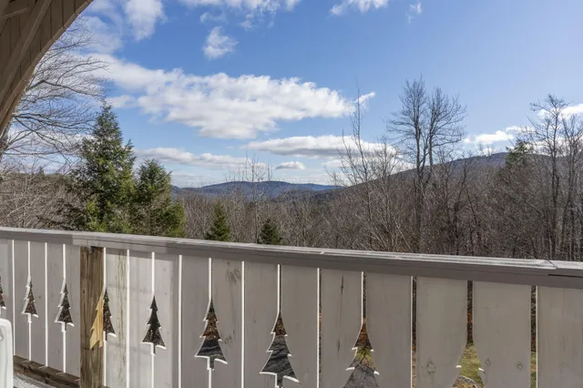 $549,000 | 93 Nordic Knoll Road, Newry, ME 04261