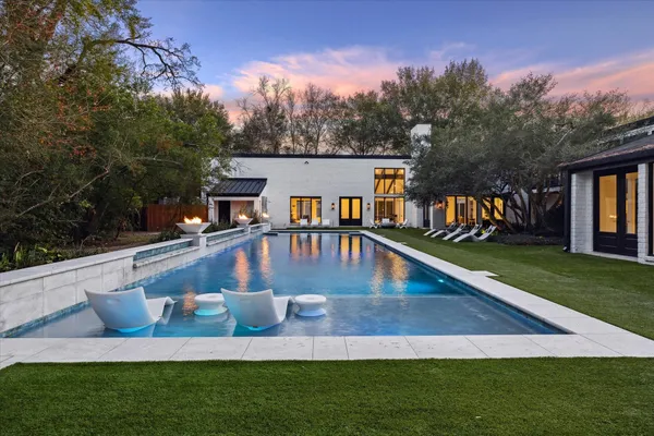 $5,895,000 | 8 East Rivercrest Drive, Houston, TX 77063