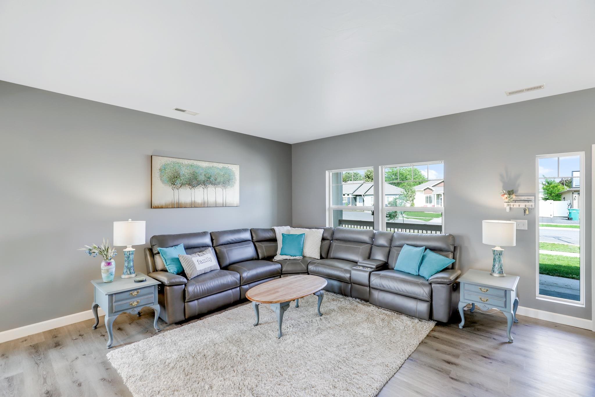 5229 North Avalon Road Spokane Valley, WA 99216 - Photo 3 of 43 Gallery Image 3