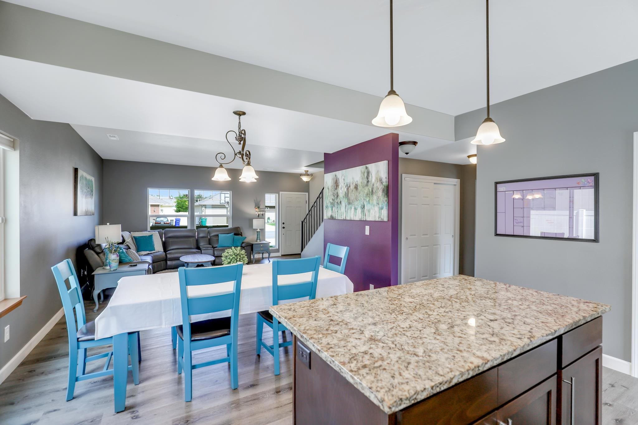 5229 North Avalon Road Spokane Valley, WA 99216 - Photo 6 of 43 Gallery Image 6