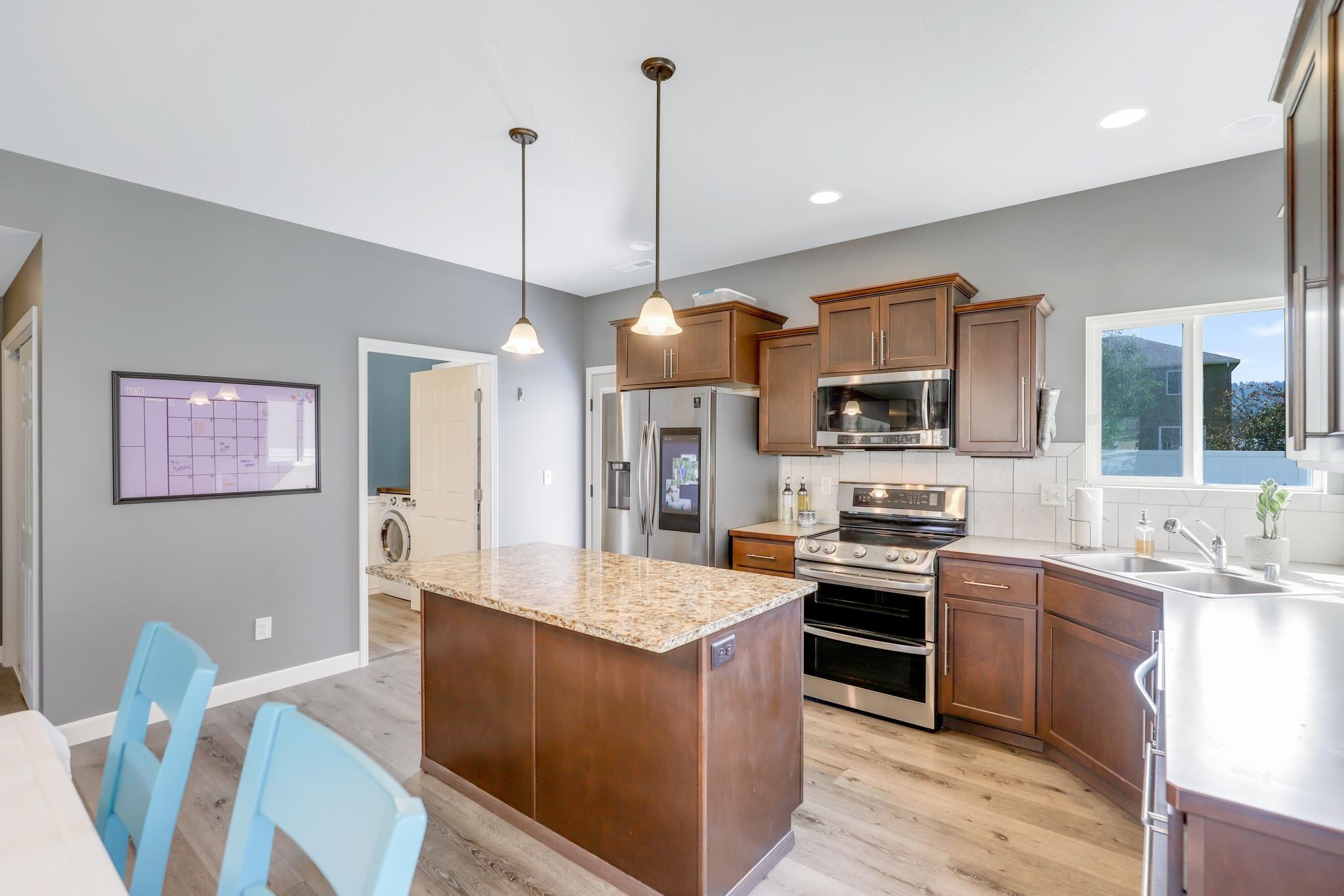 5229 North Avalon Road Spokane Valley, WA 99216 - Photo 10 of 43 Gallery Image 10