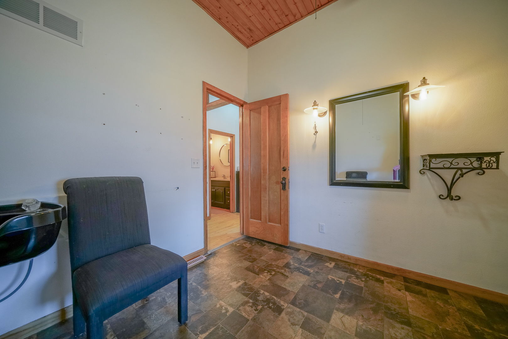210 North Walnut Street Stillman Valley, IL 61084 - Photo 15 of 36