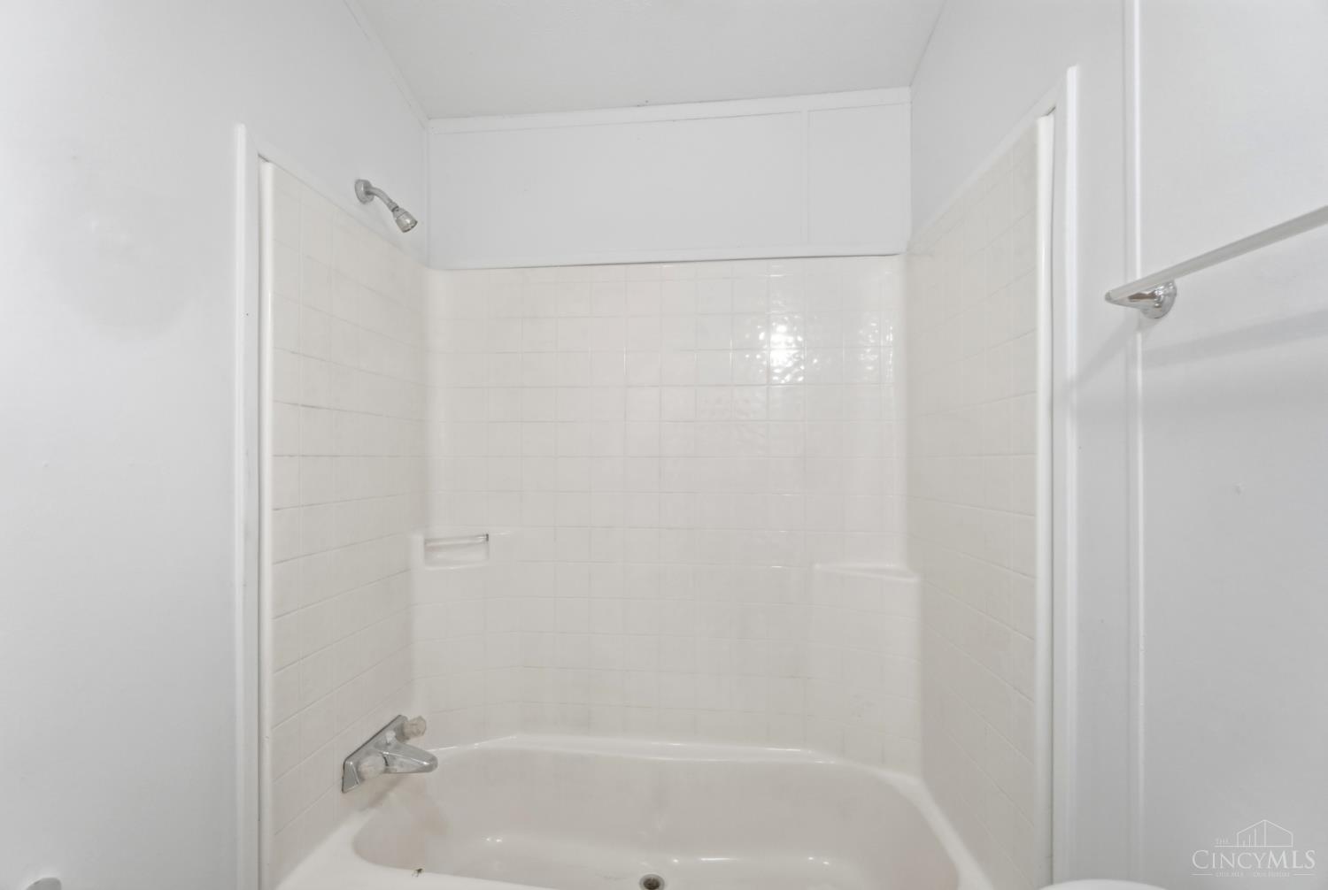 8499 Debold Koebel Road Morrow, OH 45152 - Photo 24 of 29 Gallery Image 24