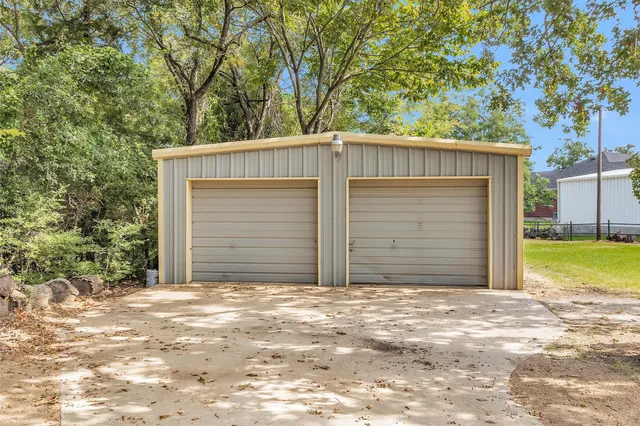 $359,000 | 6035 County Road 374, Marquez, TX 77865