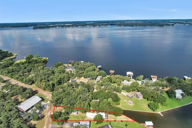 $359,000 | 6035 County Road 374, Marquez, TX 77865