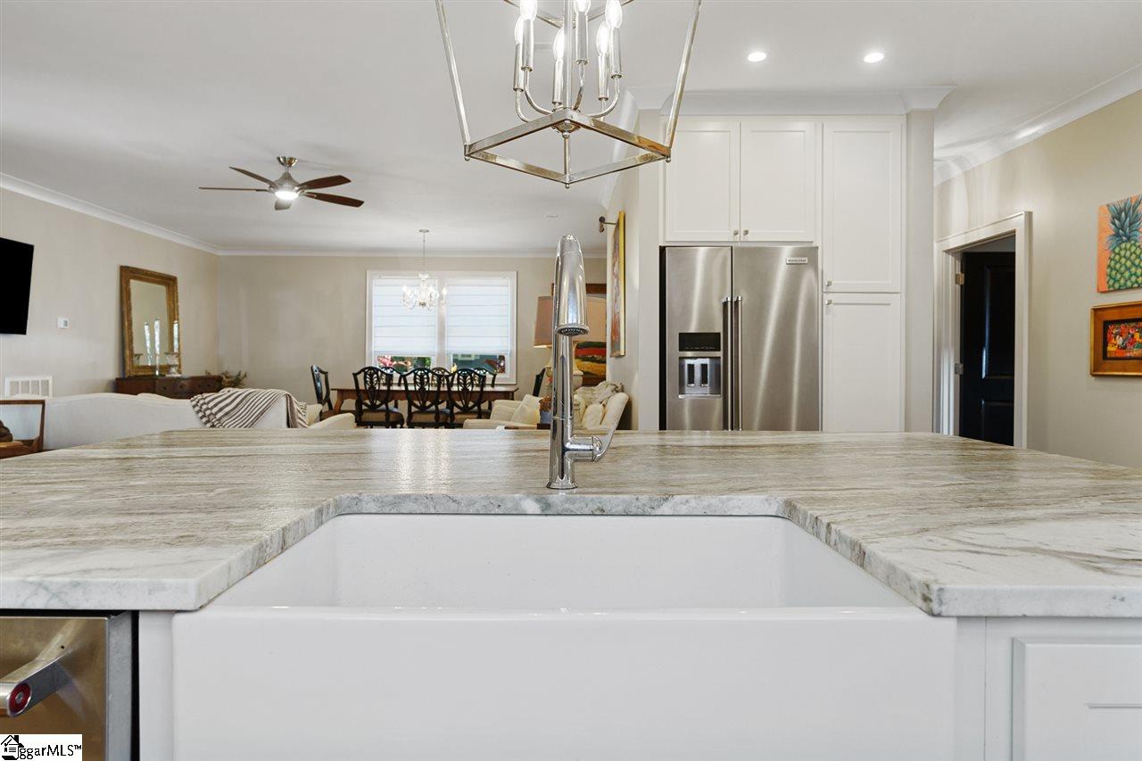 225 Rice Street Greenville, SC 29605 - Photo 7 of 36 Gallery Image 7
