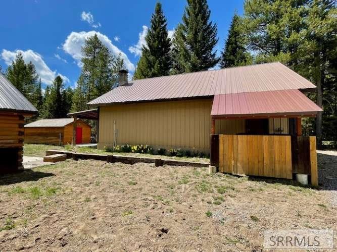 4190 North Big Springs Loop Road Island Park, ID 83429 - Photo 20 of 25