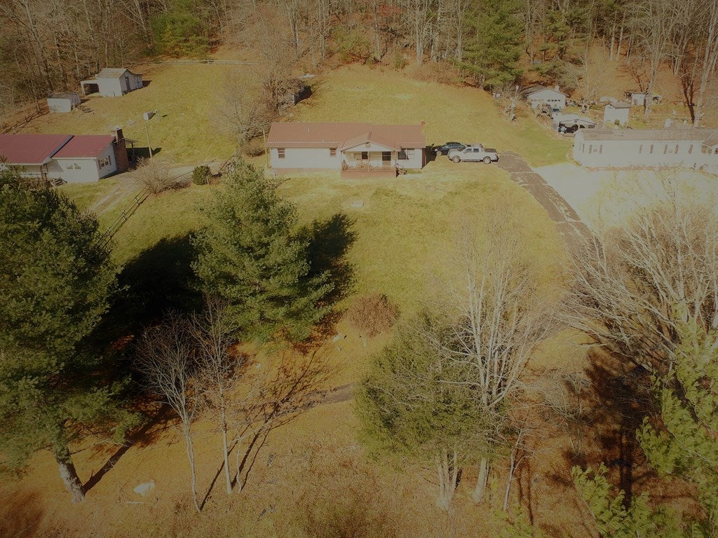 2139 Powerhouse Road Independence, VA 24348 - Photo 7 of 23 Gallery Image 7
