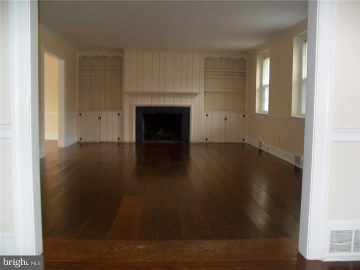 248 Hilldale Road Villanova, PA 19085 - Photo 2 of 13