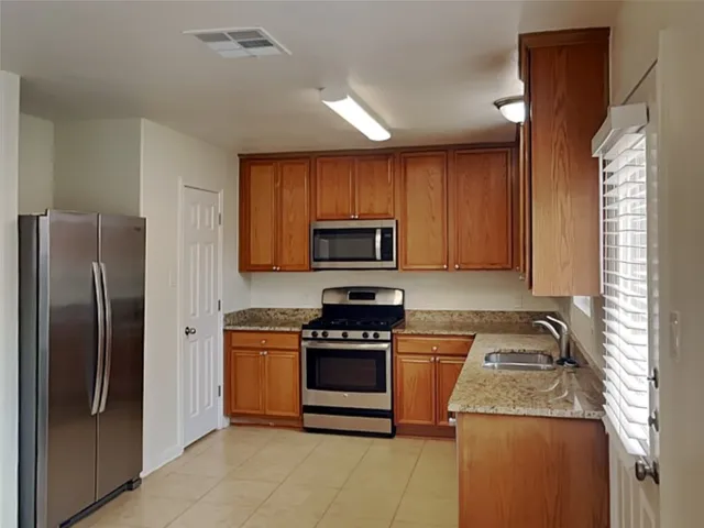 $2,320 | 31702 Regal Park Court, Conroe, TX 77385