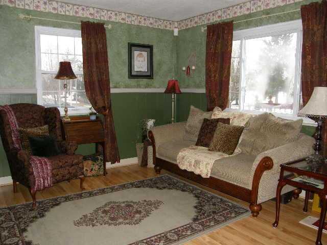 301 Marilla Road Columbus, OH 43207 - Photo 3 of 14 Gallery Image 3