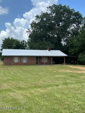 $157,000 | 1585 Highway 25, Carthage, MS 39051