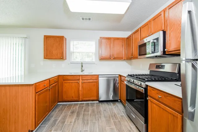 $1,795 | 6734 Brookfield Way, Douglasville, GA 30134