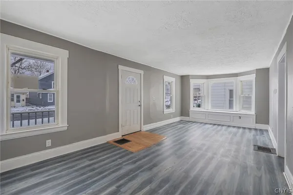 $184,900 | 103 Meredith Avenue, Onondaga, NY 13120