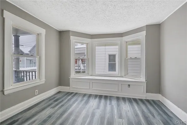 $184,900 | 103 Meredith Avenue, Onondaga, NY 13120