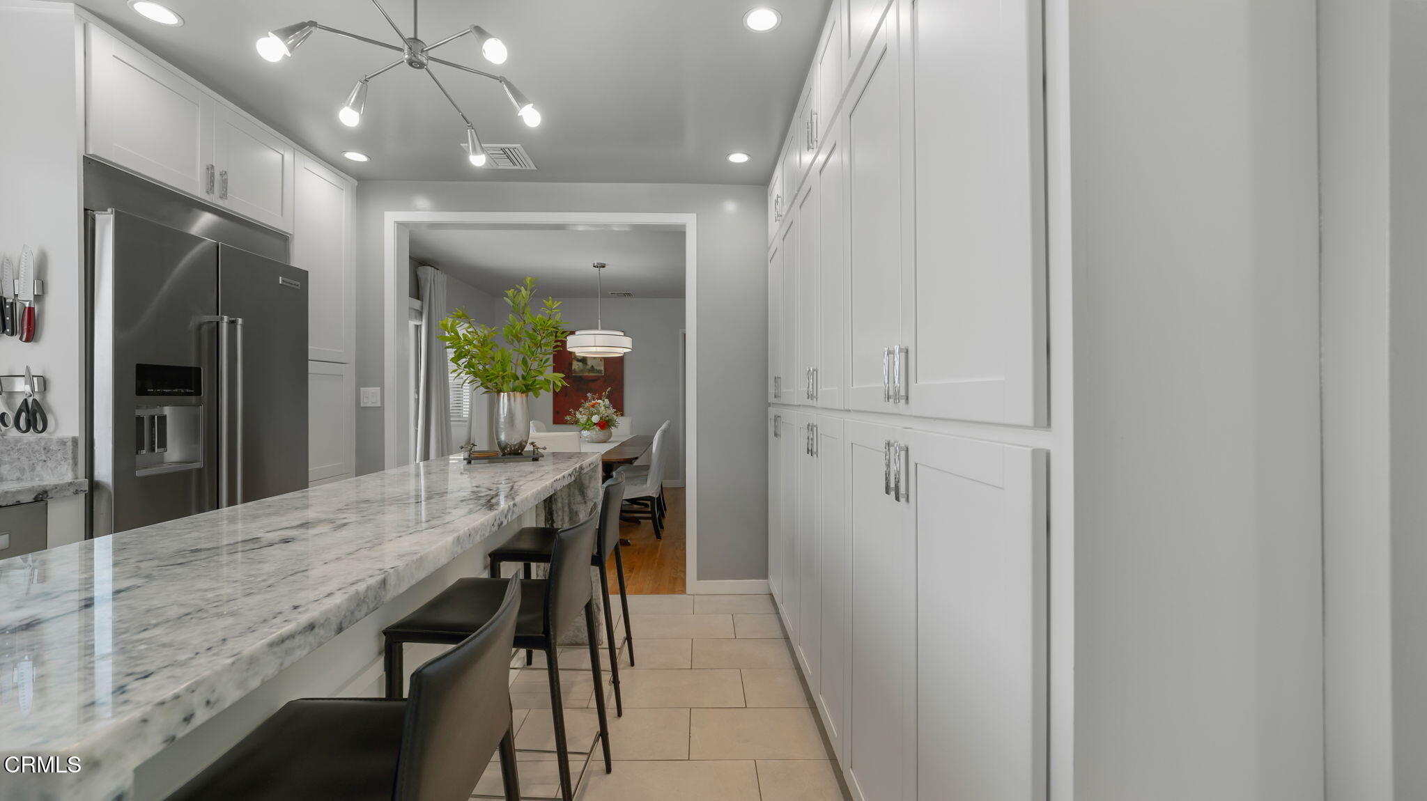 2030 North Altadena Drive Pasadena, CA 91107 - Photo 16 of 61 2030 N Altadena-026