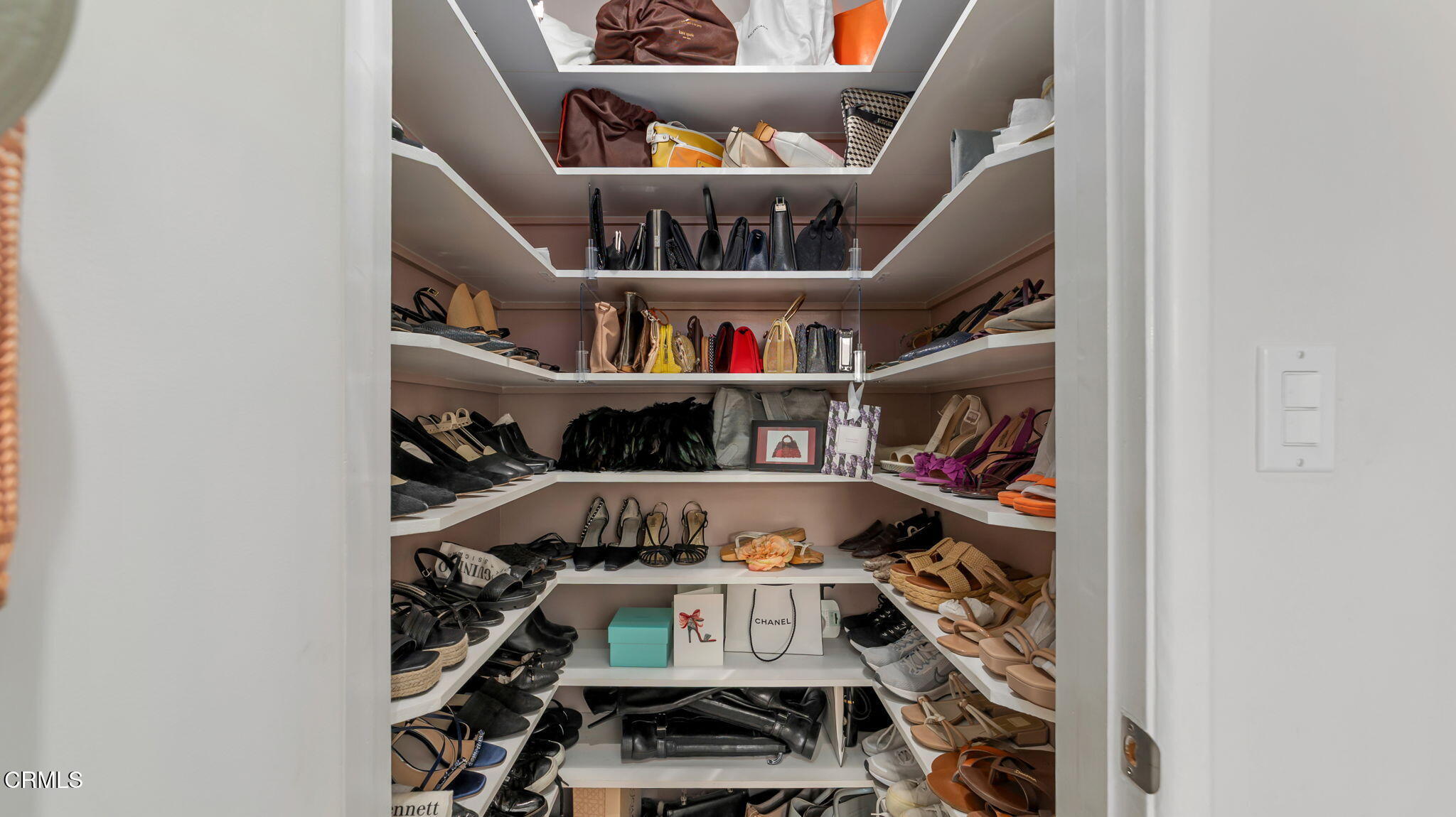 2030 North Altadena Drive Pasadena, CA 91107 - Photo 30 of 61 a view of water heater room