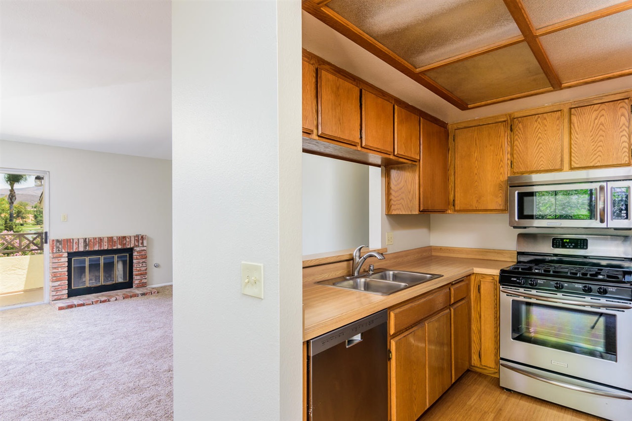 707 Brookstone Road, Unit 201 Chula Vista, CA 91913 - Photo 5 of 24