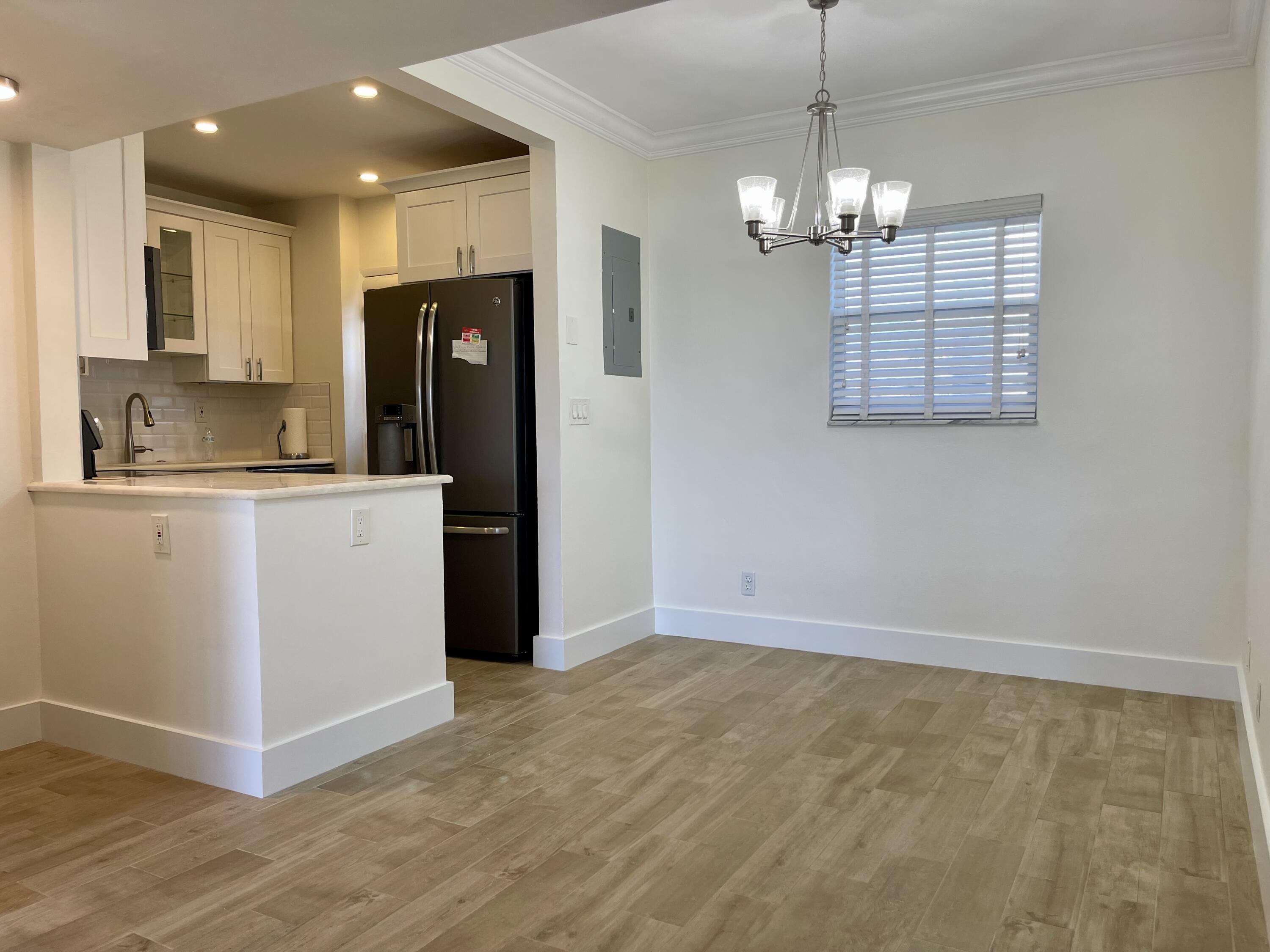 310 South Ocean Boulevard, Unit 305 Boca Raton, FL 33432 - Photo 14 of 25 IMG_1557