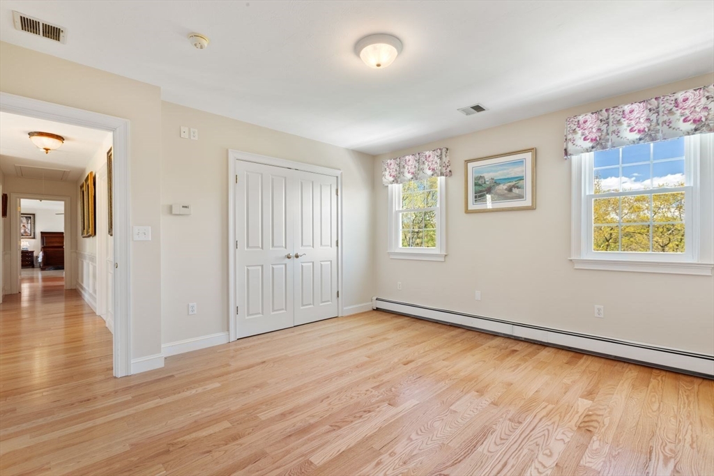 19 Bragg Road Foxboro, MA 02035 - Photo 27 of 41 Gallery Image 27