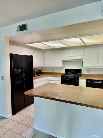 $288,000 | 1305 West Latham Avenue, Unit 1305, Hemet, CA 92543