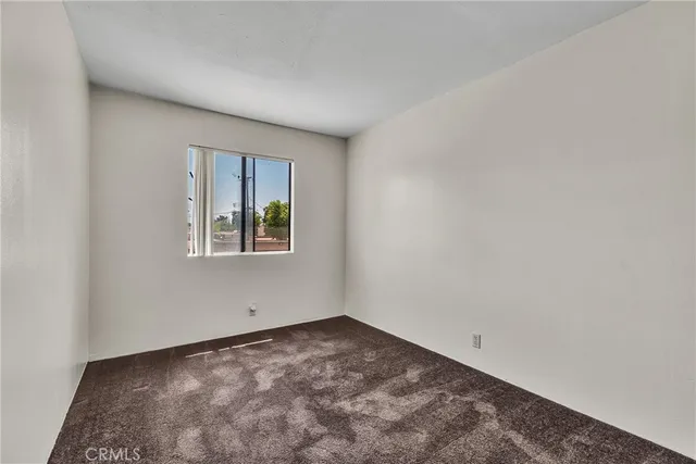 $288,000 | 1305 West Latham Avenue, Unit 1305, Hemet, CA 92543