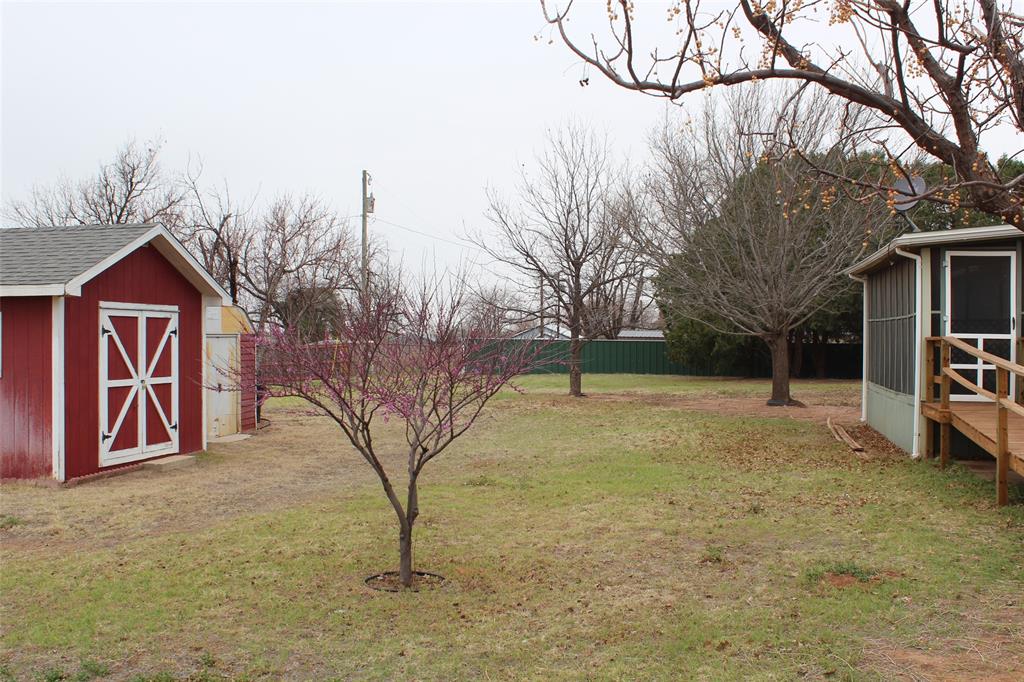 601 Carothers Avenue Rochester, TX 79544 - Photo 32 of 37 a view of outdoor space yard and basketball court