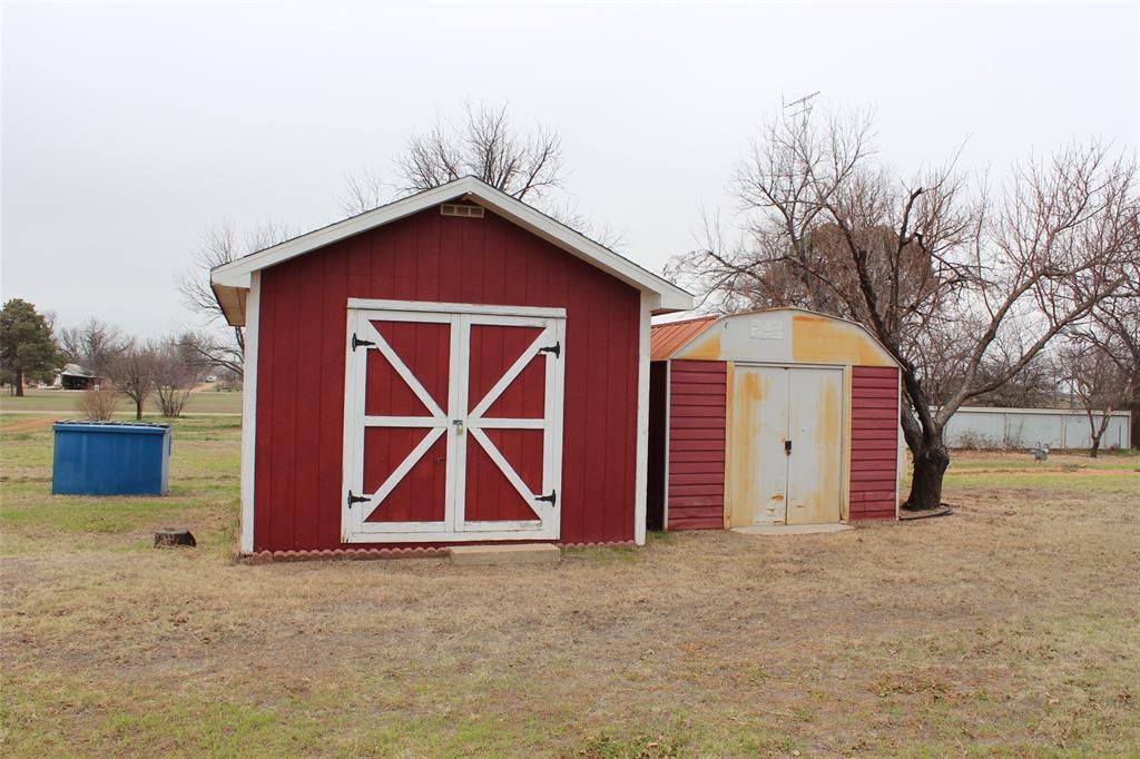 601 Carothers Avenue Rochester, TX 79544 - Photo 33 of 37 a view of outdoor space and front view of a house