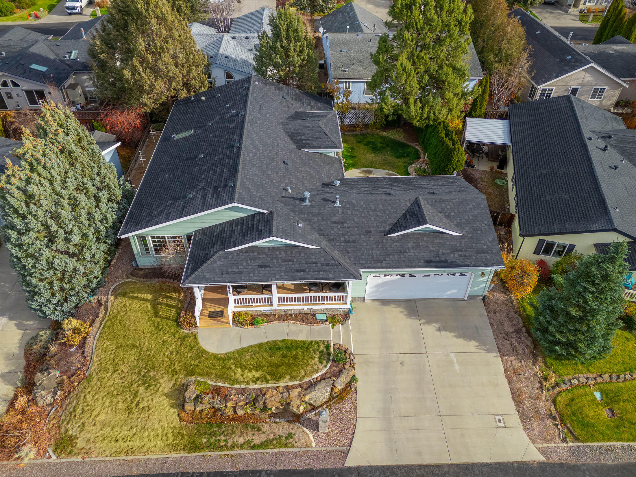 2394 Northeast Crocus Way Bend, OR 97701 - Photo 42 of 44