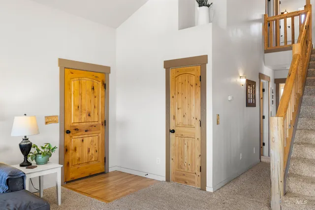 $1,255,000 | 12000 Holbrook Lane, Ola, ID 83657