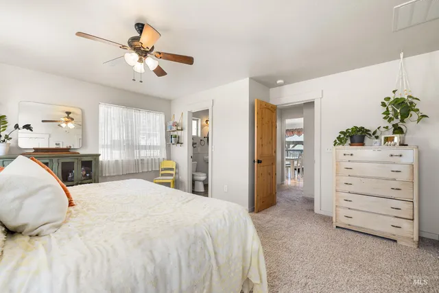 $1,255,000 | 12000 Holbrook Lane, Ola, ID 83657