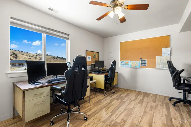 $1,255,000 | 12000 Holbrook Lane, Ola, ID 83657