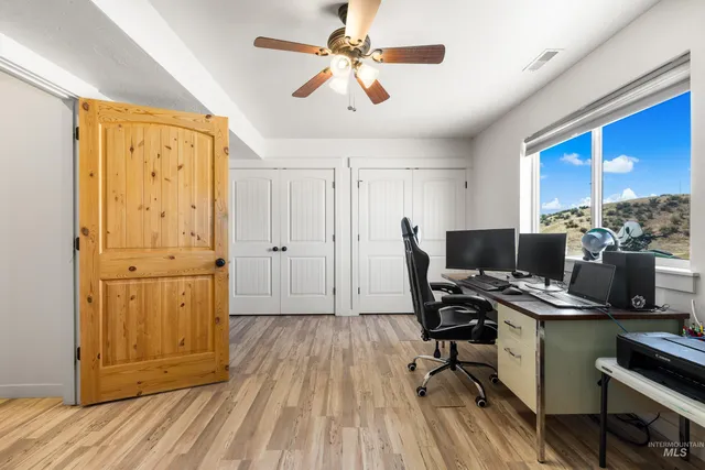 $1,255,000 | 12000 Holbrook Lane, Ola, ID 83657