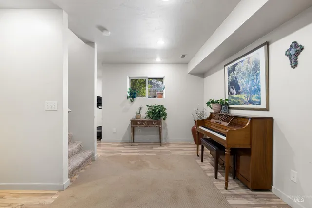 $1,255,000 | 12000 Holbrook Lane, Ola, ID 83657