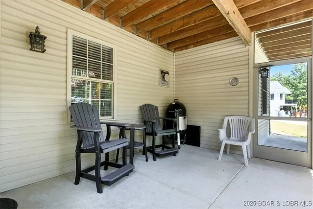 $624,900 | 35 Hand Lane, Eldon, MO 65026