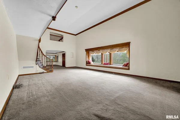 $1,150,000 | 22500 Spring Creek Road, Washington, IL 61571