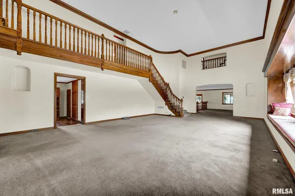 $1,150,000 | 22500 Spring Creek Road, Washington, IL 61571