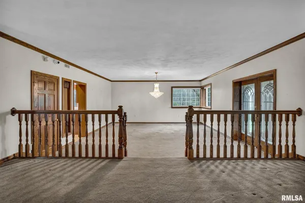 $1,150,000 | 22500 Spring Creek Road, Washington, IL 61571