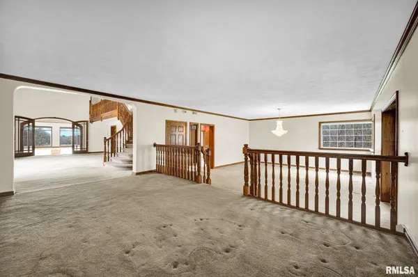 $1,150,000 | 22500 Spring Creek Road, Washington, IL 61571