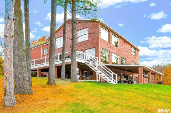 $1,150,000 | 22500 Spring Creek Road, Washington, IL 61571