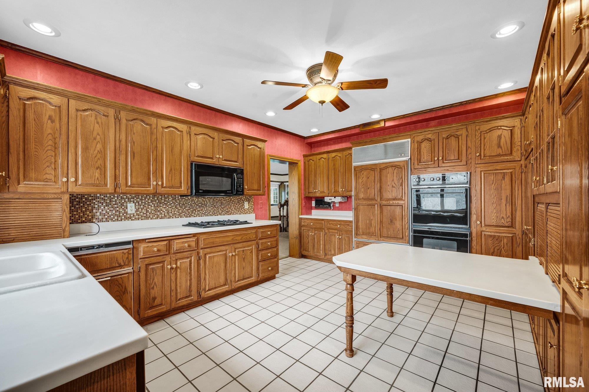 22500 Spring Creek Road Washington, IL 61571 - Photo 31 of 100