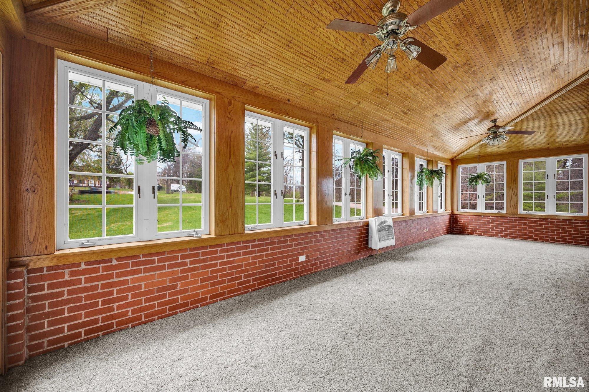 22500 Spring Creek Road Washington, IL 61571 - Photo 33 of 100