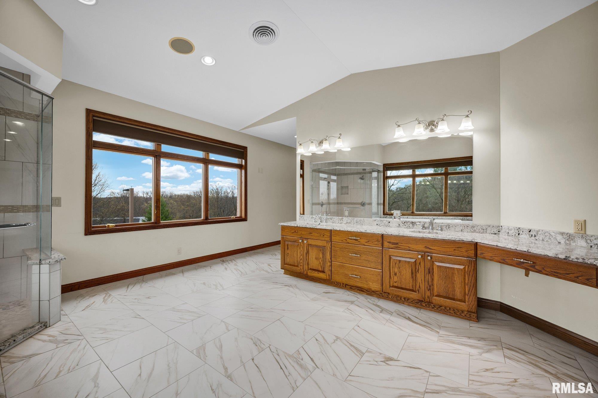 22500 Spring Creek Road Washington, IL 61571 - Photo 48 of 100